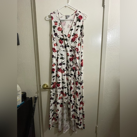 Floral Dress - Picture 1 of 2
